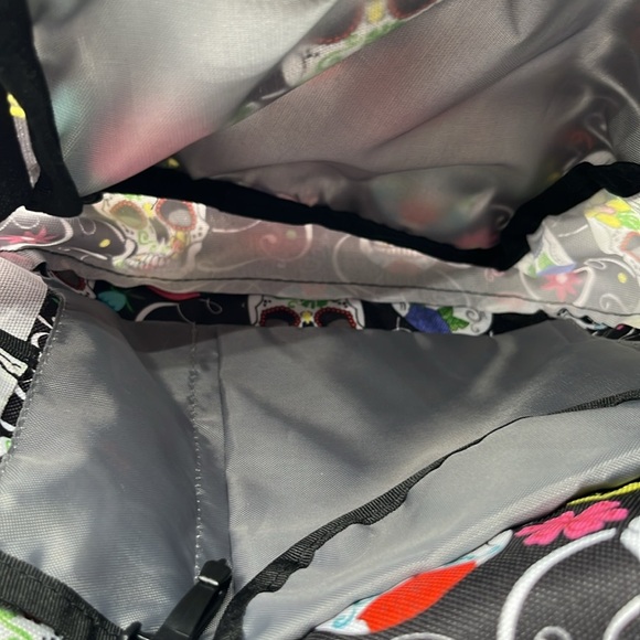 7.5 DIA De Los Muertos Toms preowned good condition and Jansport backpack lot - Picture 14 of 16